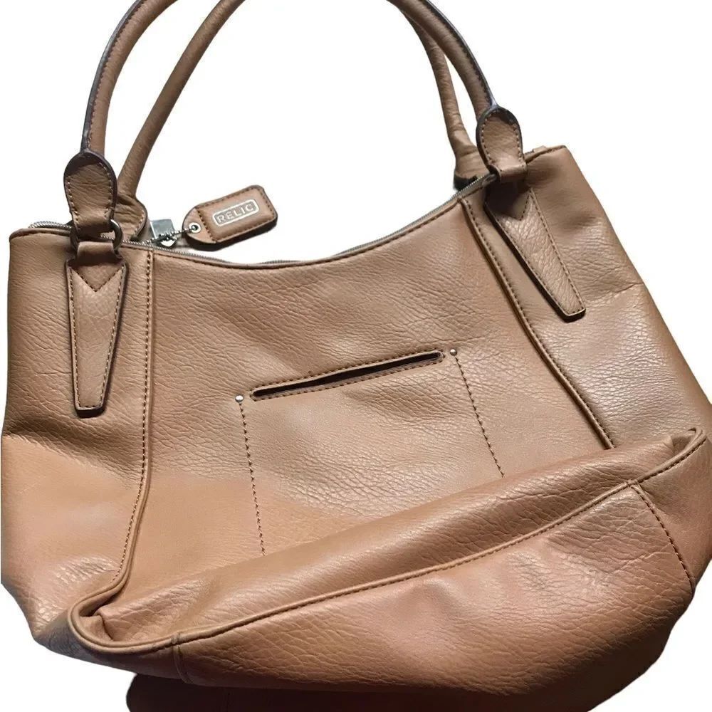 Relic new without tags never carried brown leather bag awesome!